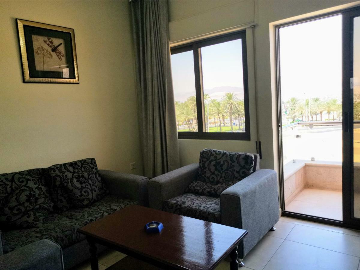 Al Jawad Suites Aqaba Exteriör bild