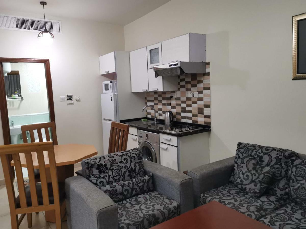 Al Jawad Suites Aqaba Exteriör bild